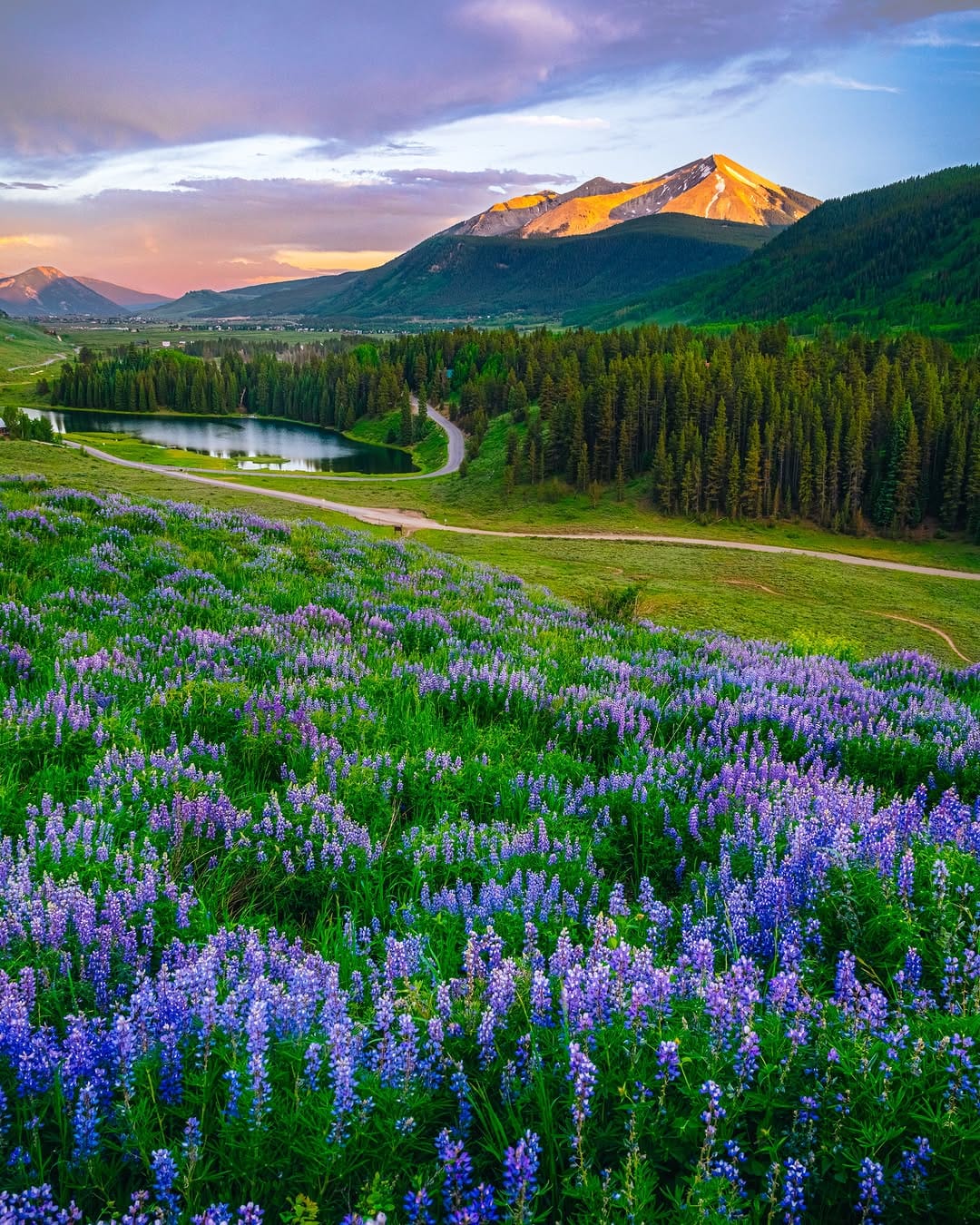Post 3 by Tim Edmond | Colorado + Travel Photographer on Instagram (carousel)
