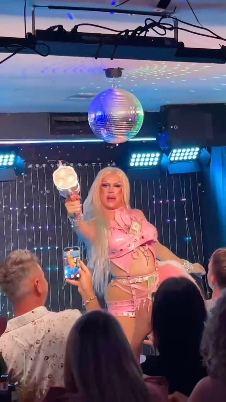 Post 2 by 𝕷𝖚𝖈𝖞 𝖕𝖆𝖗𝖆𝖉𝖎𝖘𝖈𝖔 on Instagram (video)