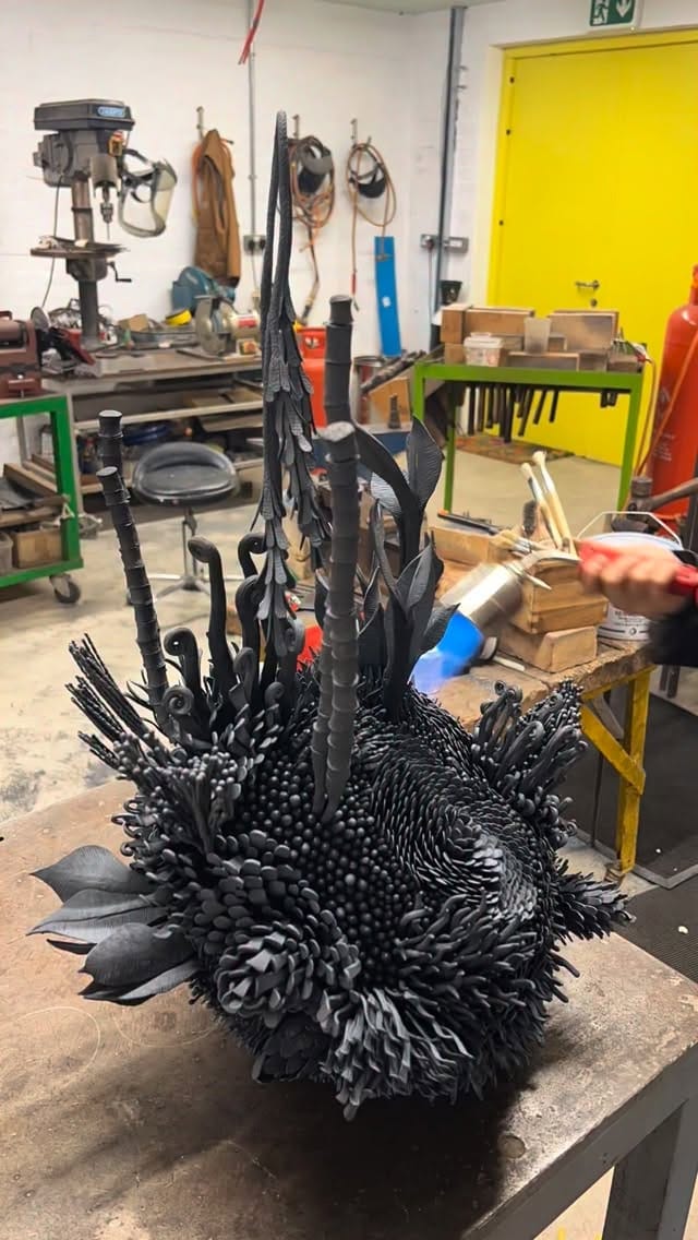 Post 2 by Junko Mori on Instagram (video)