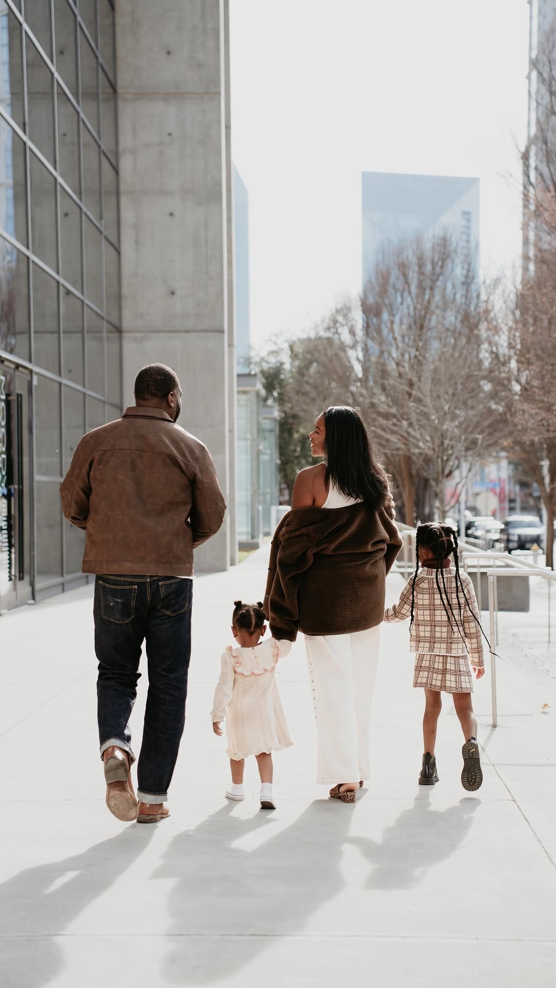 Post 3 by Carmen Bridgewater - Dallas Birth Photographer on Instagram (video)