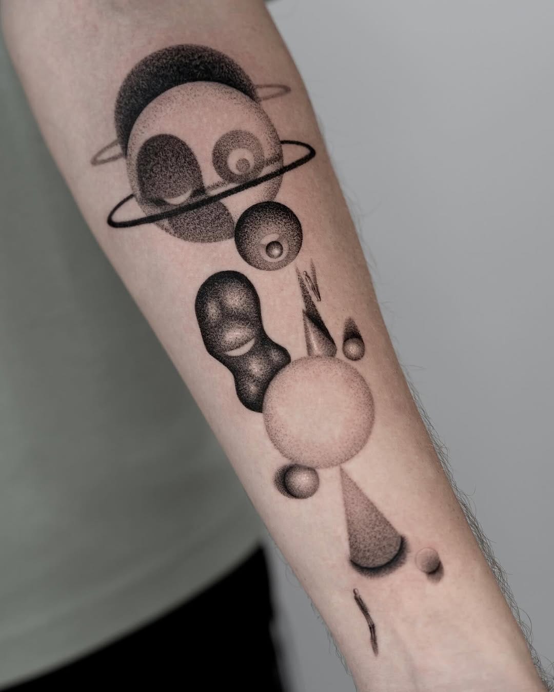Post 9 by 𝗦 𝗜 𝗡 𝗦 𝗔 on Instagram (carousel)