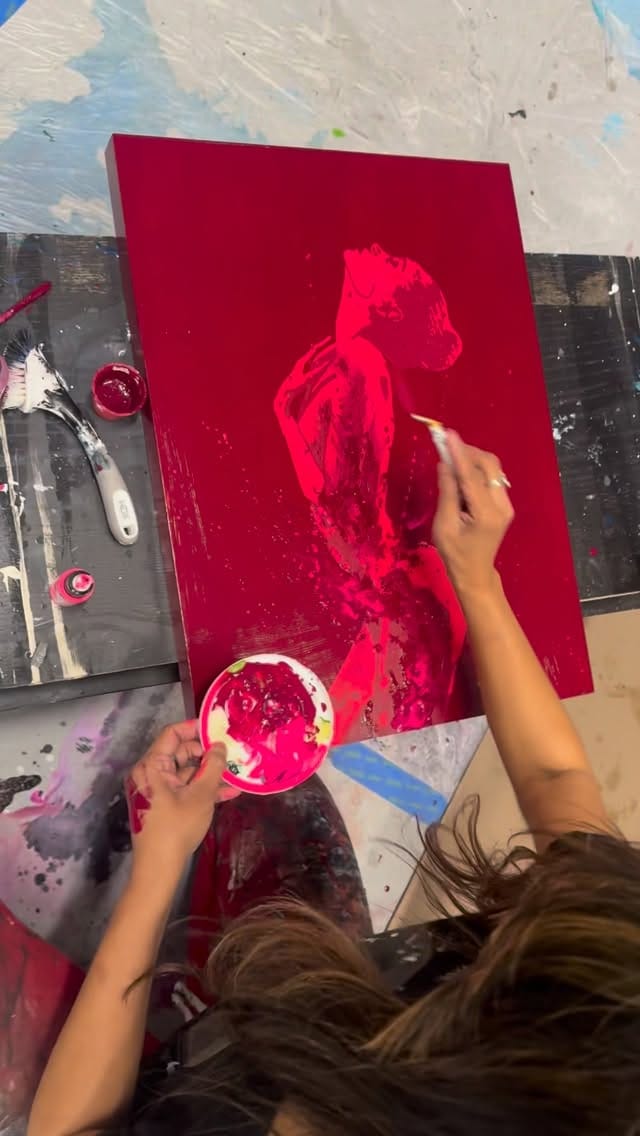 Post 7 by Jenny Vyas • Contemporary Fine Artist + Muralist on Instagram (video)