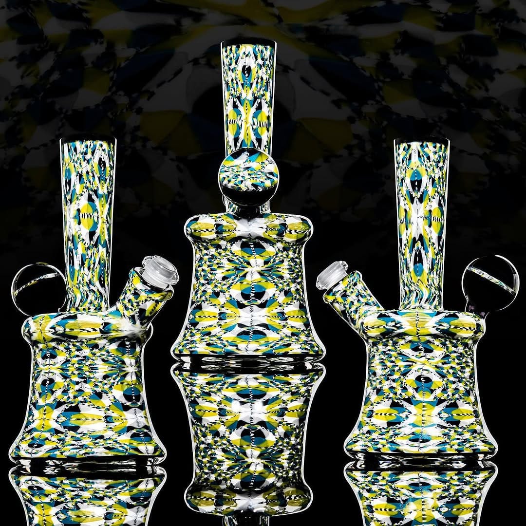 Post 10 by Quasar Glass on Instagram (image)