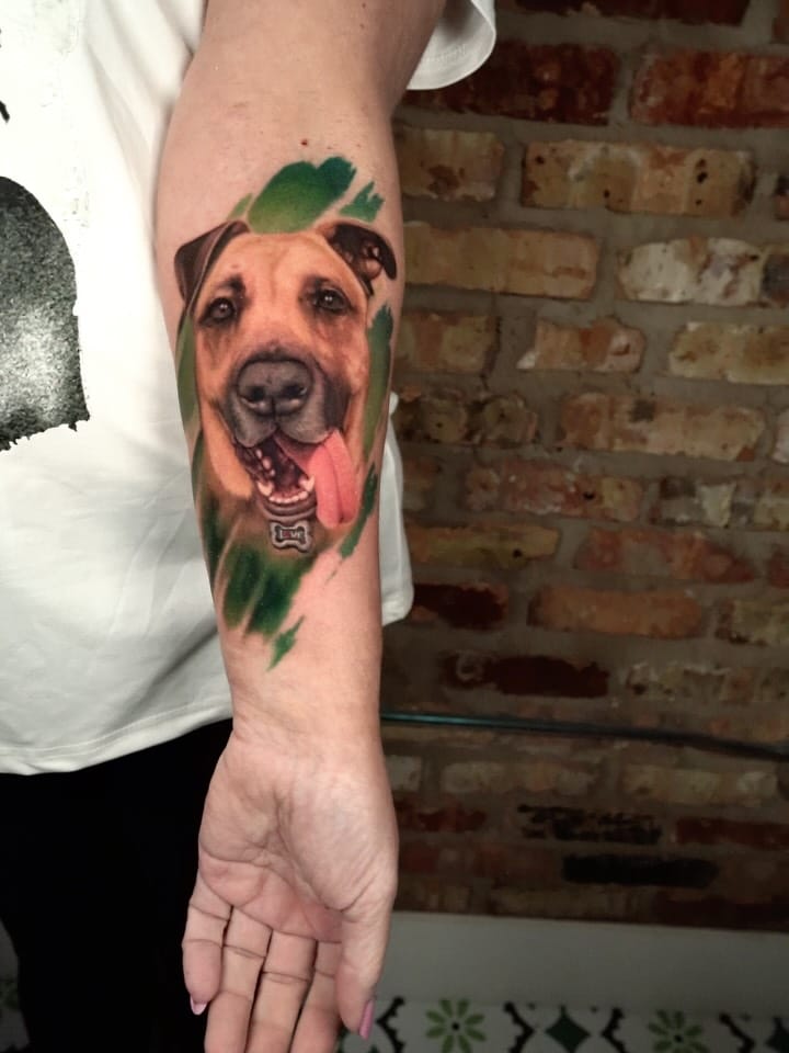 Post 7 by Fran realism tattoo on Instagram (carousel)