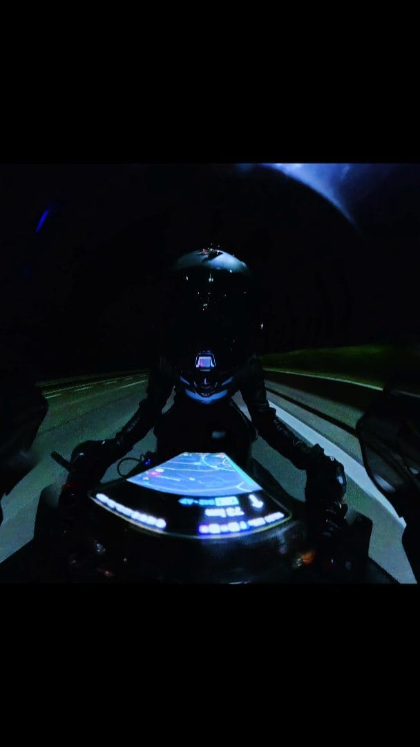 Post 5 by Viku 👽 on Instagram (video)