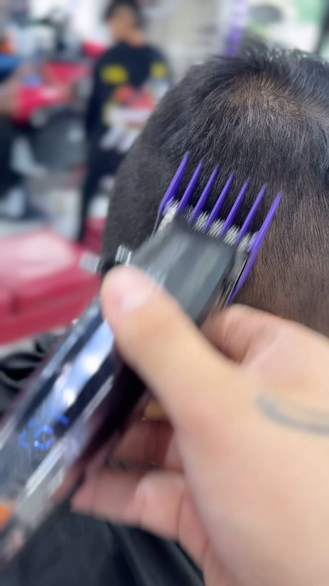 Post 7 by Barber Billy Cut on Instagram (video)