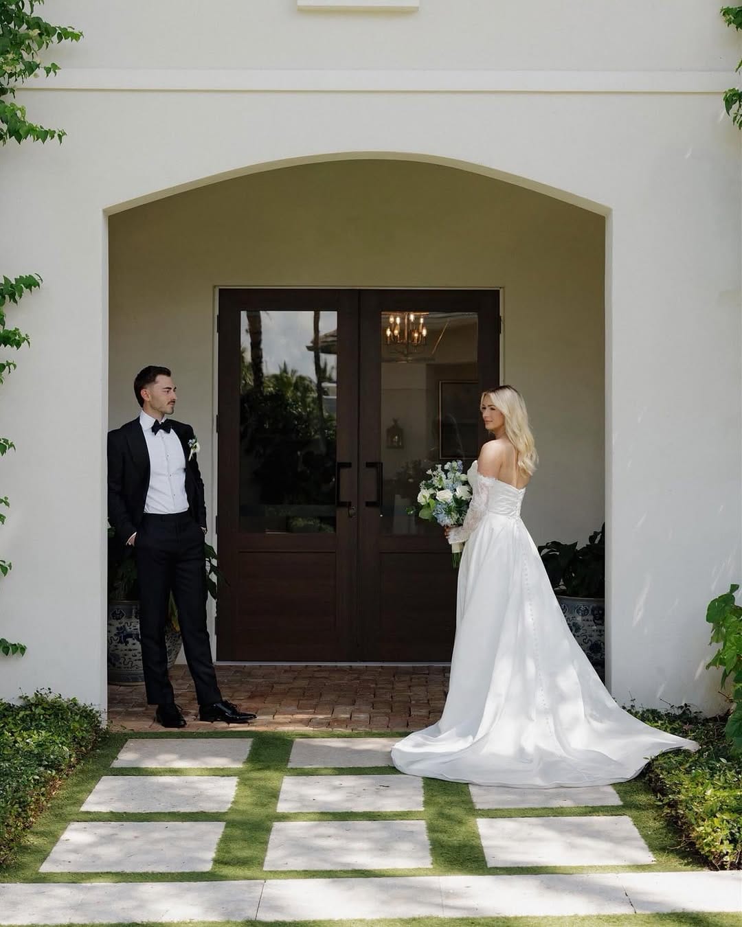 Post 2 by Until Forever | Miami Wedding Photography + Videography on Instagram (carousel)