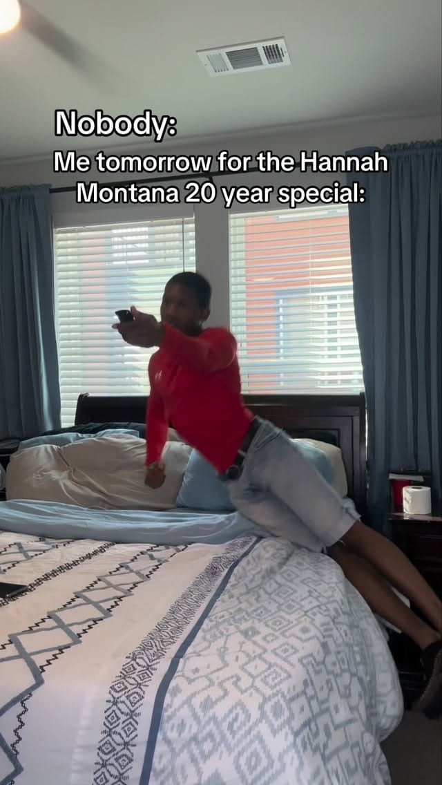 Post 1 by Zachariah De'Mylo on Instagram (video)