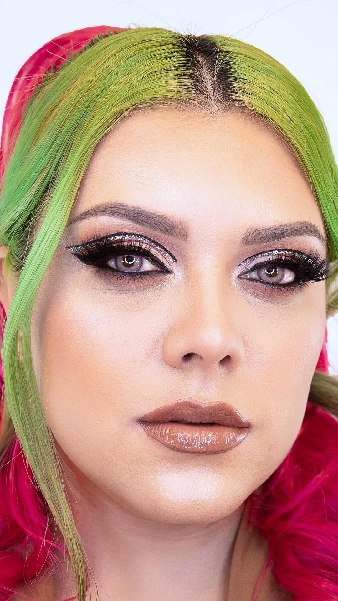 Post 6 by VANE DE PAZ 💕💚 on Instagram (video)