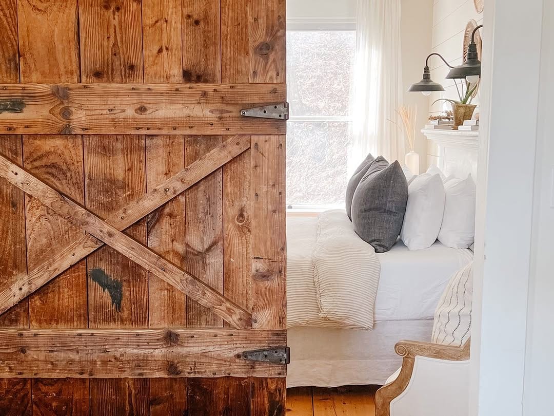 Post 5 by Boutique Stay | STOWE VT on Instagram (image)
