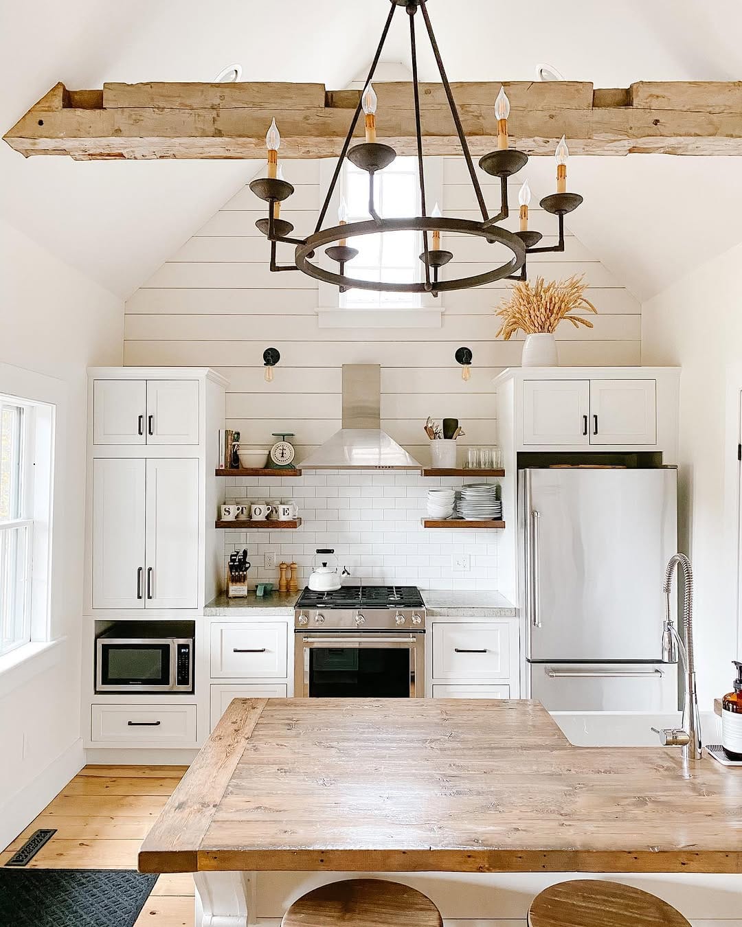 Post 8 by Boutique Stay | STOWE VT on Instagram (image)