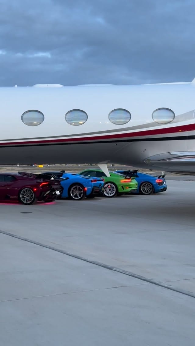 Post 4 by Alexander Christian on Instagram (video)