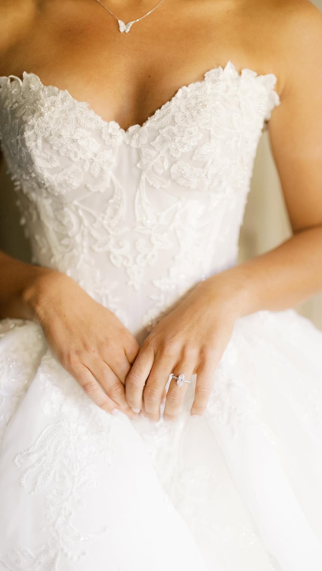 Post 7 by Ciaran Mae | Luxury & Heirloom Wedding Photography on Instagram (video)