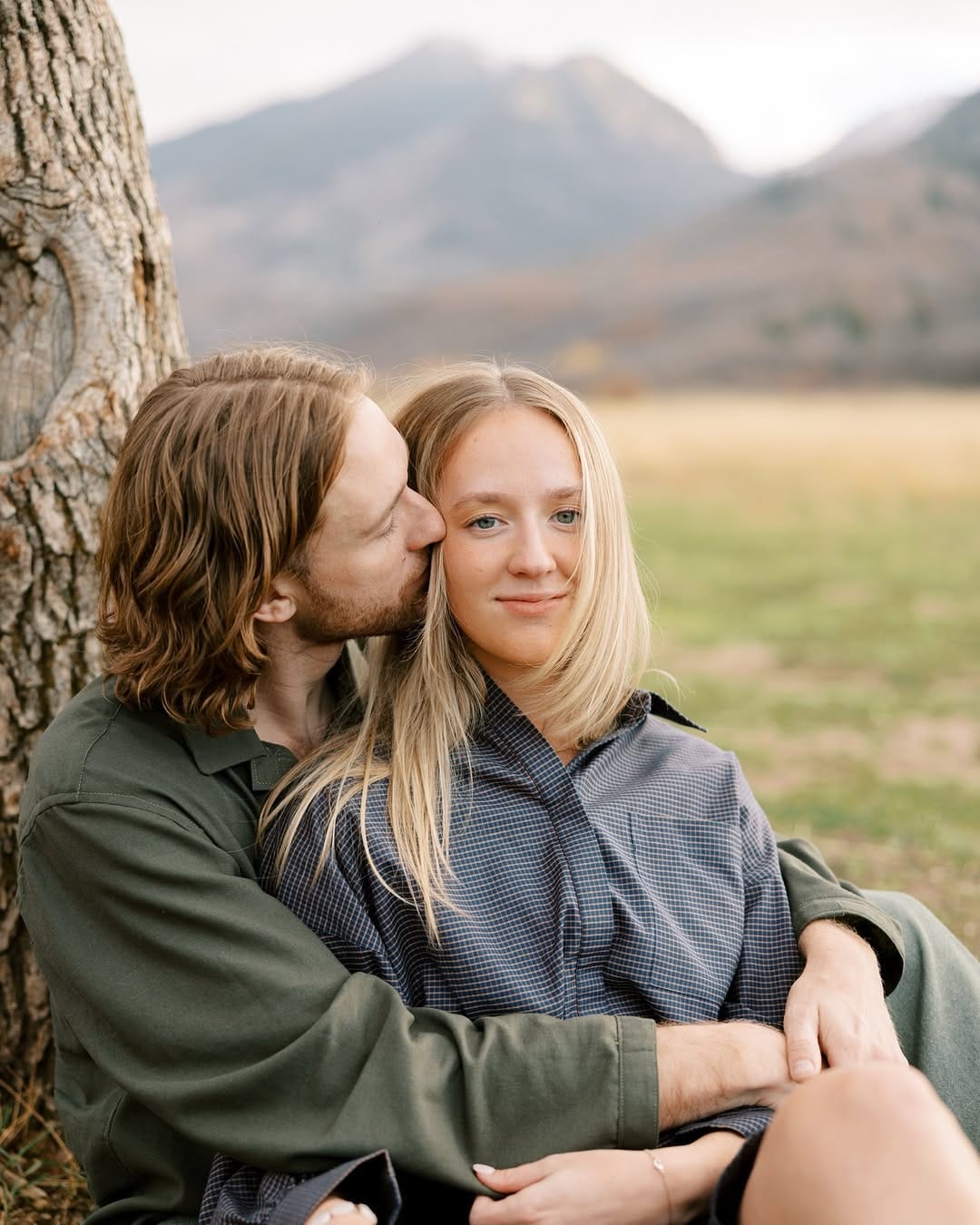 Post 1 by Ciaran Mae | Luxury & Heirloom Wedding Photography on Instagram (carousel)