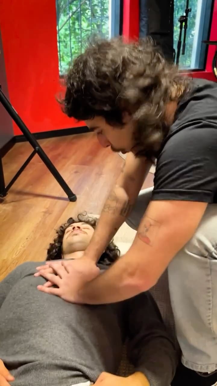 Post 6 by Pedro Alexandre (Lipa) on Instagram (video)