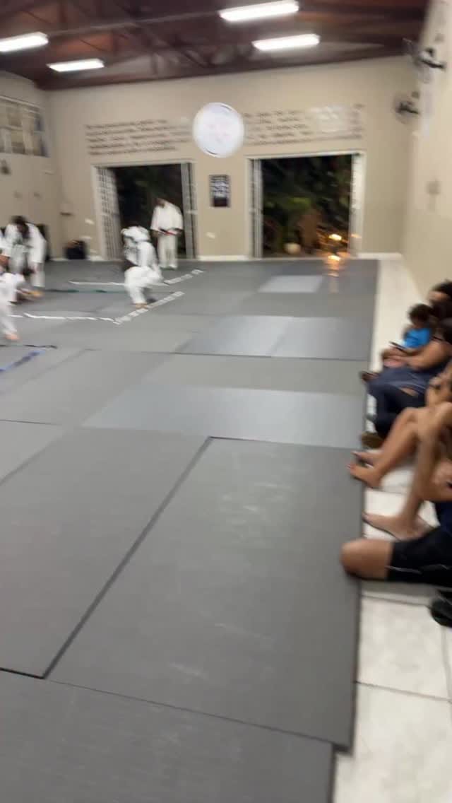 Post 3 by Augusto Maciel on Instagram (video)