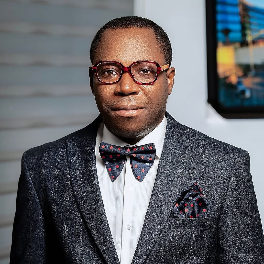 Post 7 by Oluwaseun Akinsola on Instagram (carousel)
