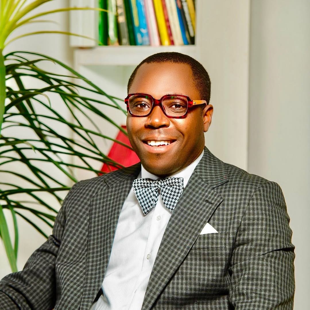 Post 6 by Oluwaseun Akinsola on Instagram (carousel)