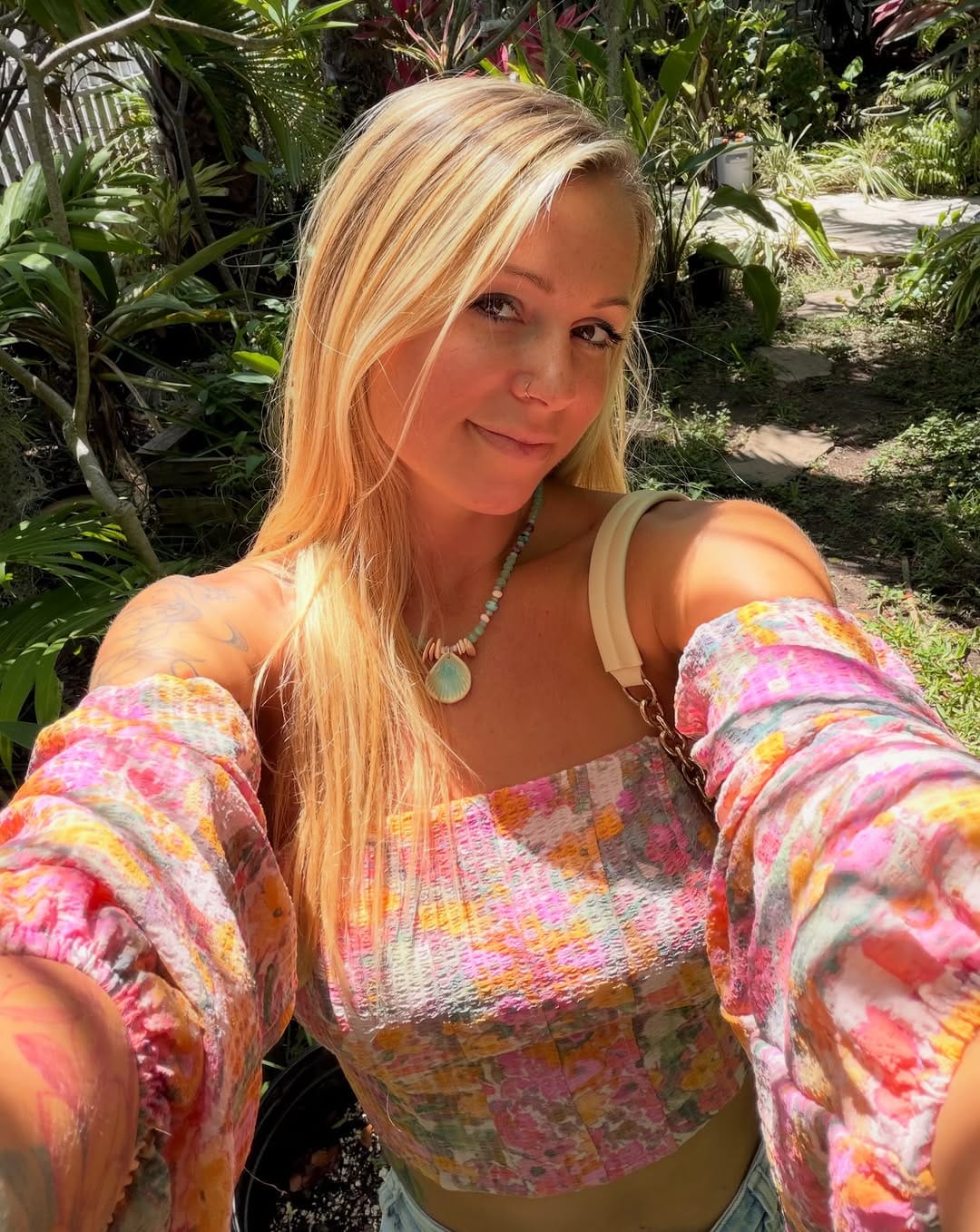 Post 9 by Cassi Lyn on Instagram (image)
