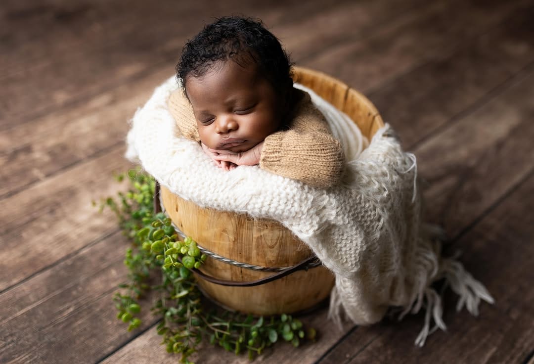 Post 1 by Houston Newborn Photographer on Instagram (image)