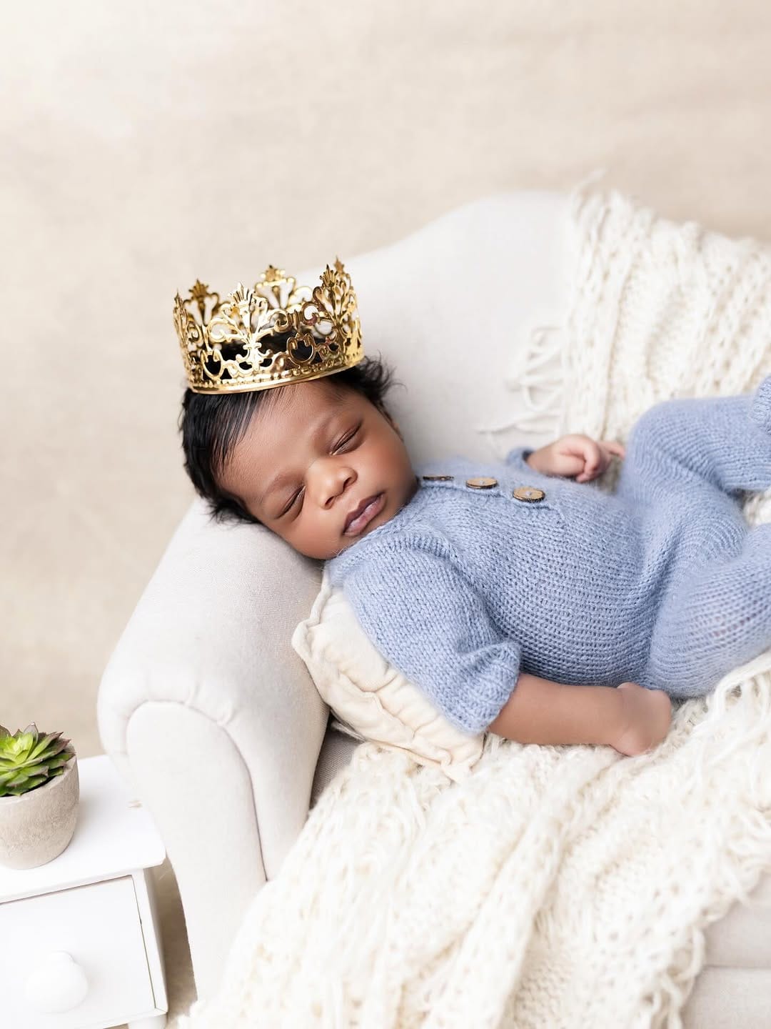 Post 5 by Houston Newborn Photographer on Instagram (image)