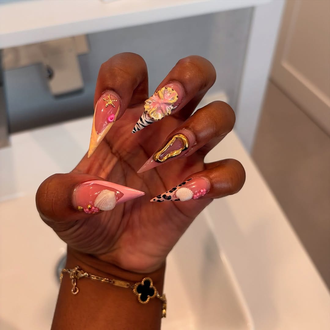 Post 8 by ATL NAIL TECH🌸🧚🏽🫧 on Instagram (carousel)