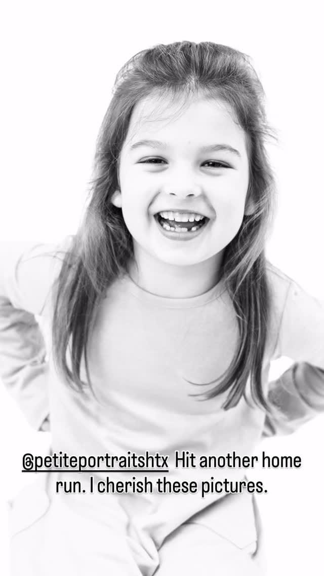 Post 6 by Petite Portraits on Instagram (video)
