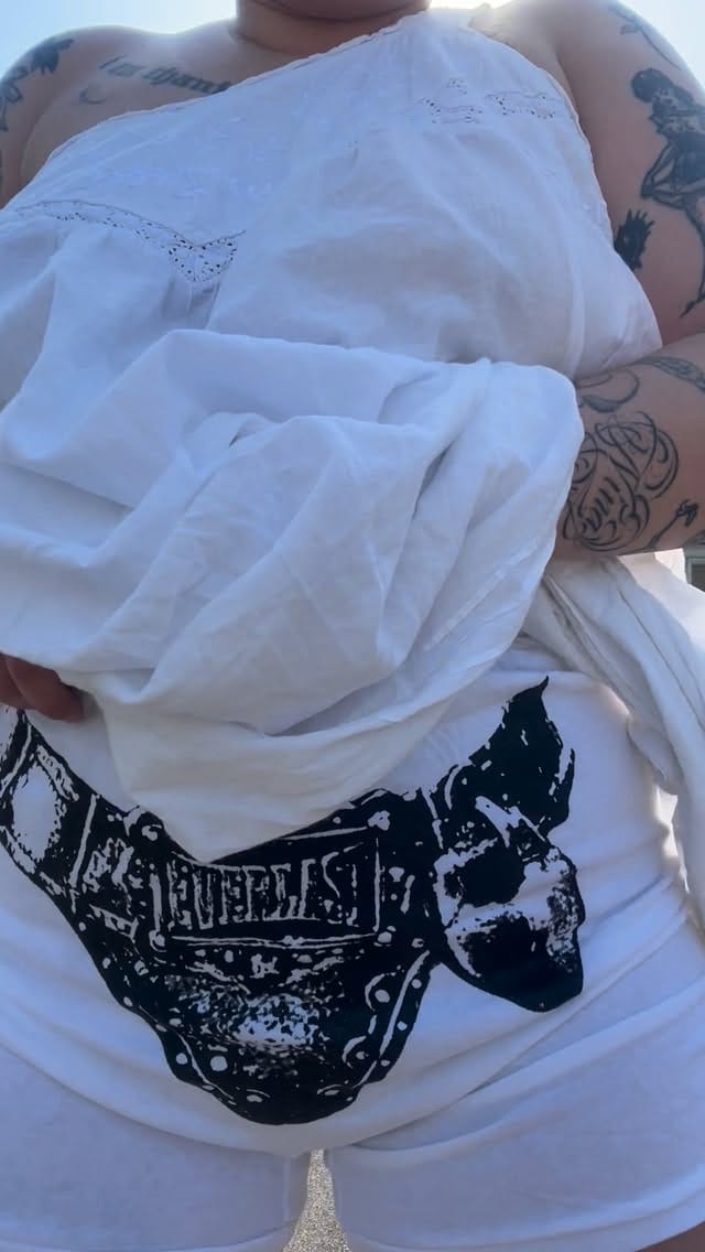 Post 5 by Bee Daddy & Sons ☻ on Instagram (video)