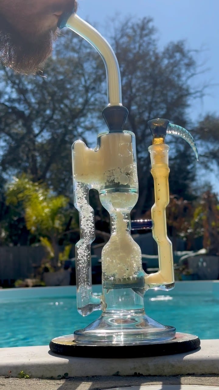 Post 4 by Super Baked Bros on Instagram (video)