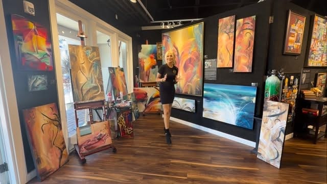 Post 4 by Elaine Murphy on Instagram (video)