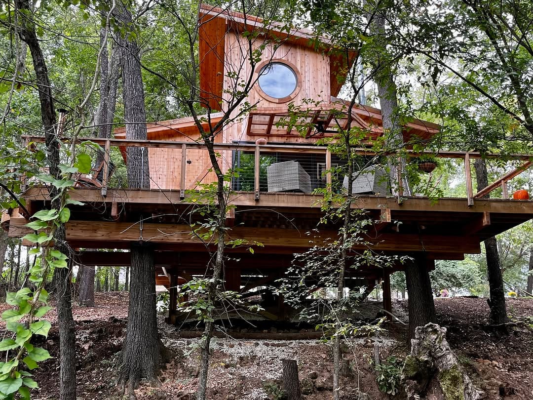 Post 5 by Treehouse Rental on Instagram (carousel)
