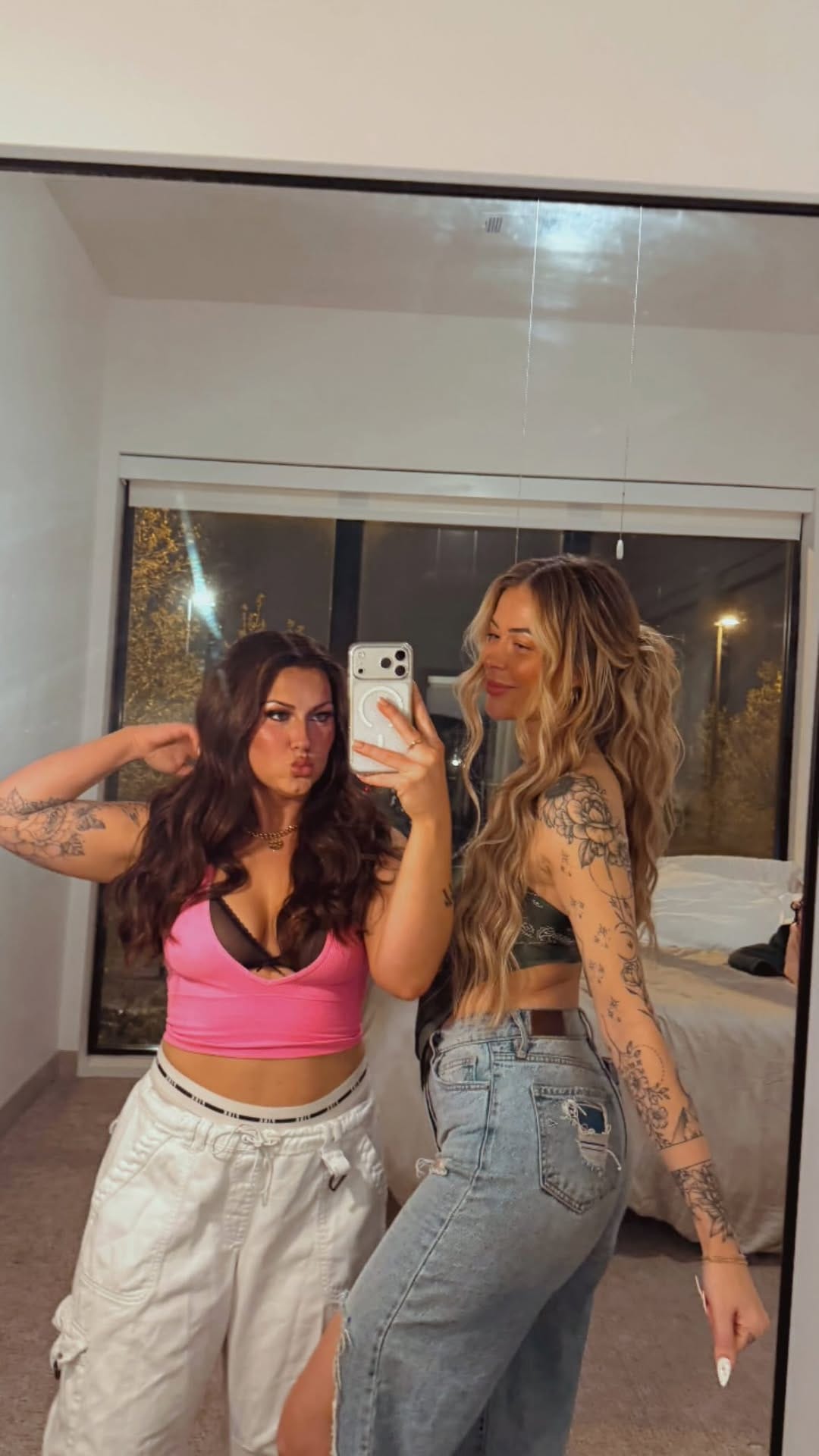Post 7 by Chloe Cosmetics Destination Hair + Makeup Artist on Instagram (video)