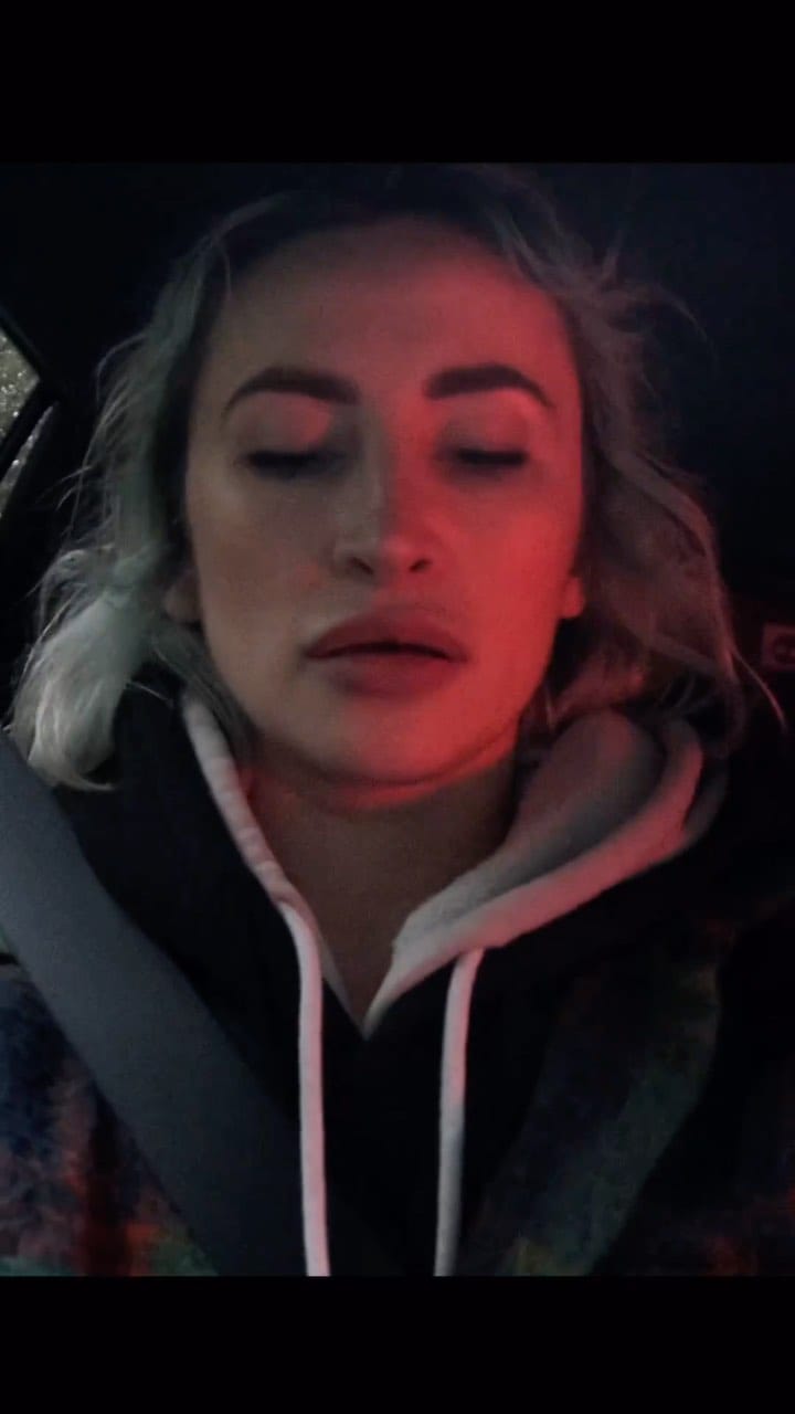 Post 3 by Daria Grin on Instagram (video)