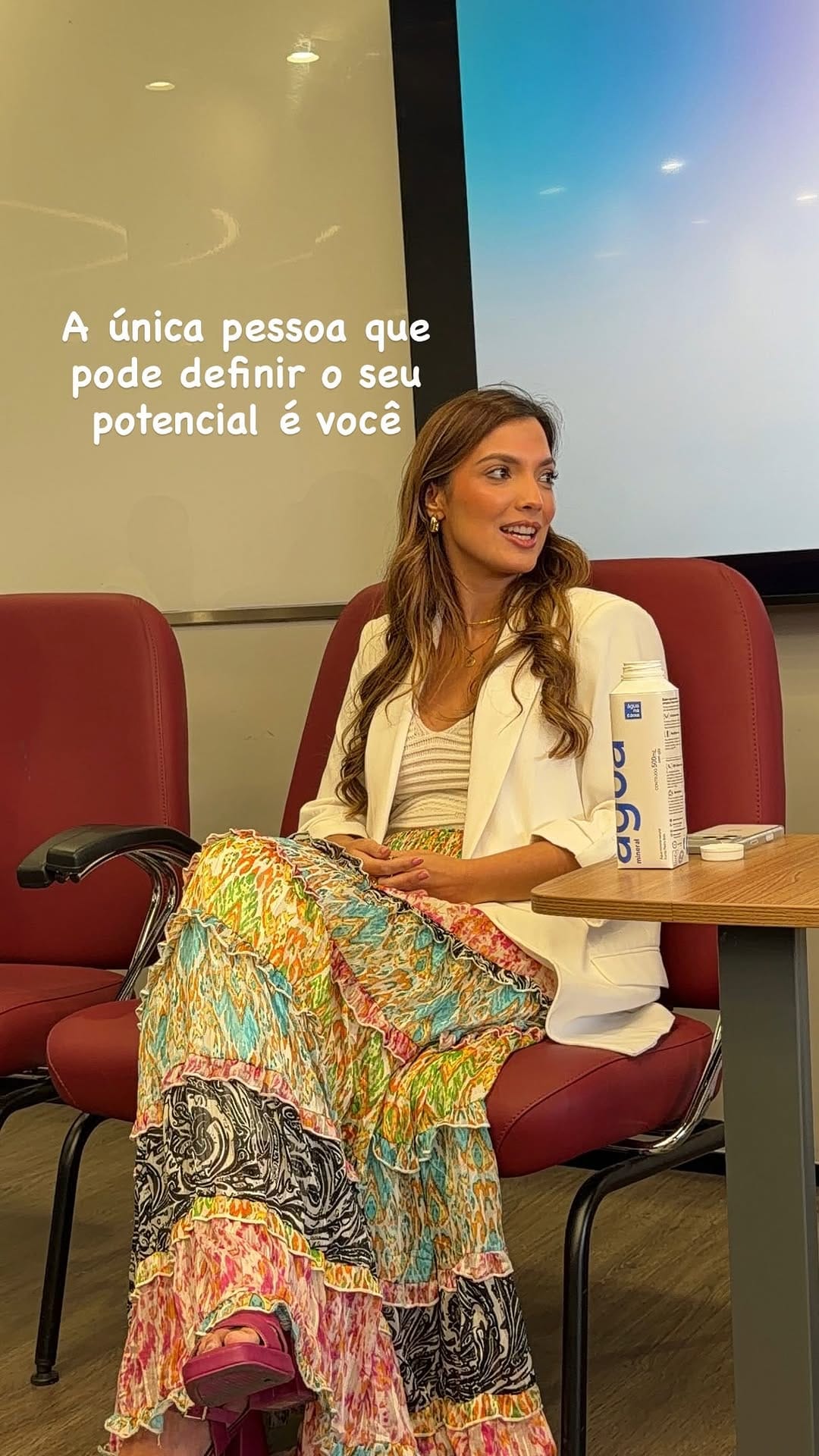 Post 6 by Nicolle Abroad on Instagram (video)