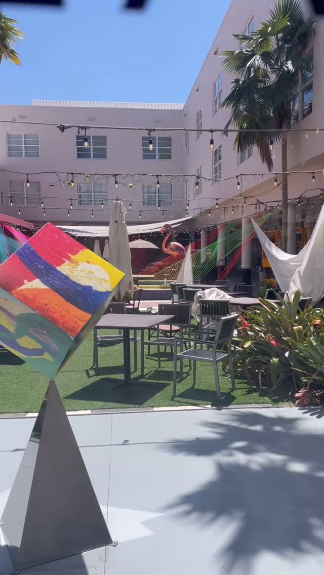 Post 6 by Galleria Ca' d'Oro on Instagram (video)