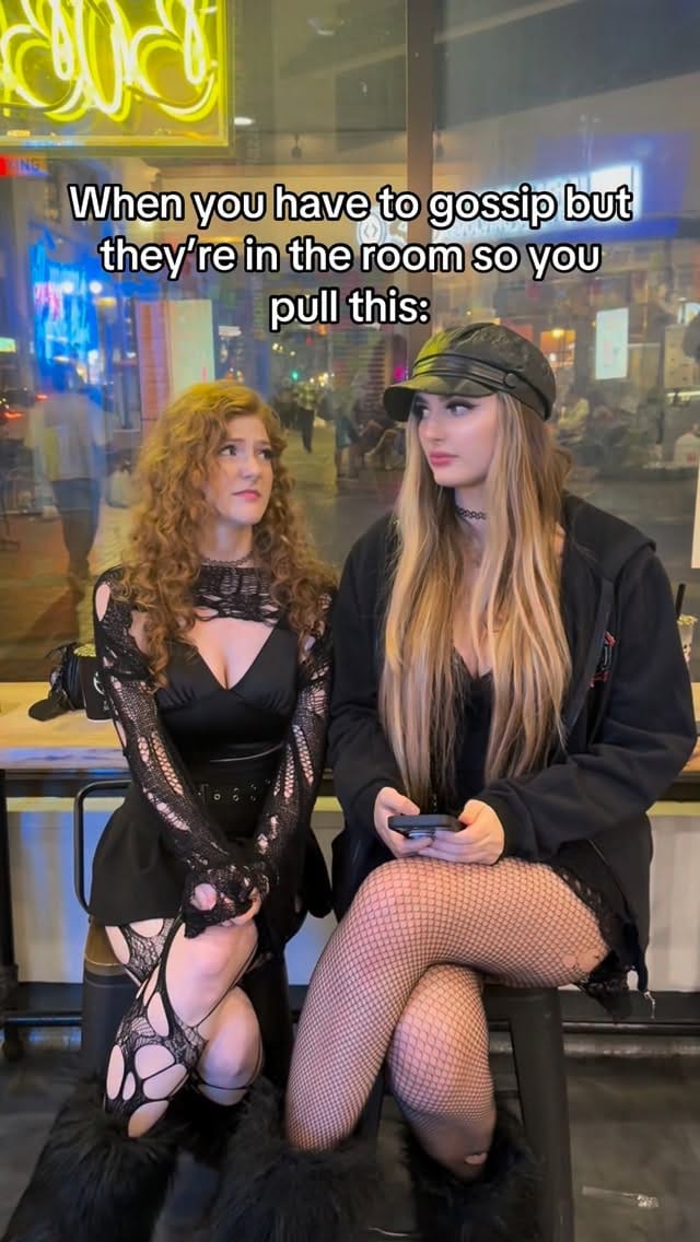 Post 4 by 𝓐𝓶𝓫𝓮𝓻 𝓜𝓮𝔃𝓷𝓮𝓻 ⛓🥀🧚🏻‍♀️ on Instagram (video)