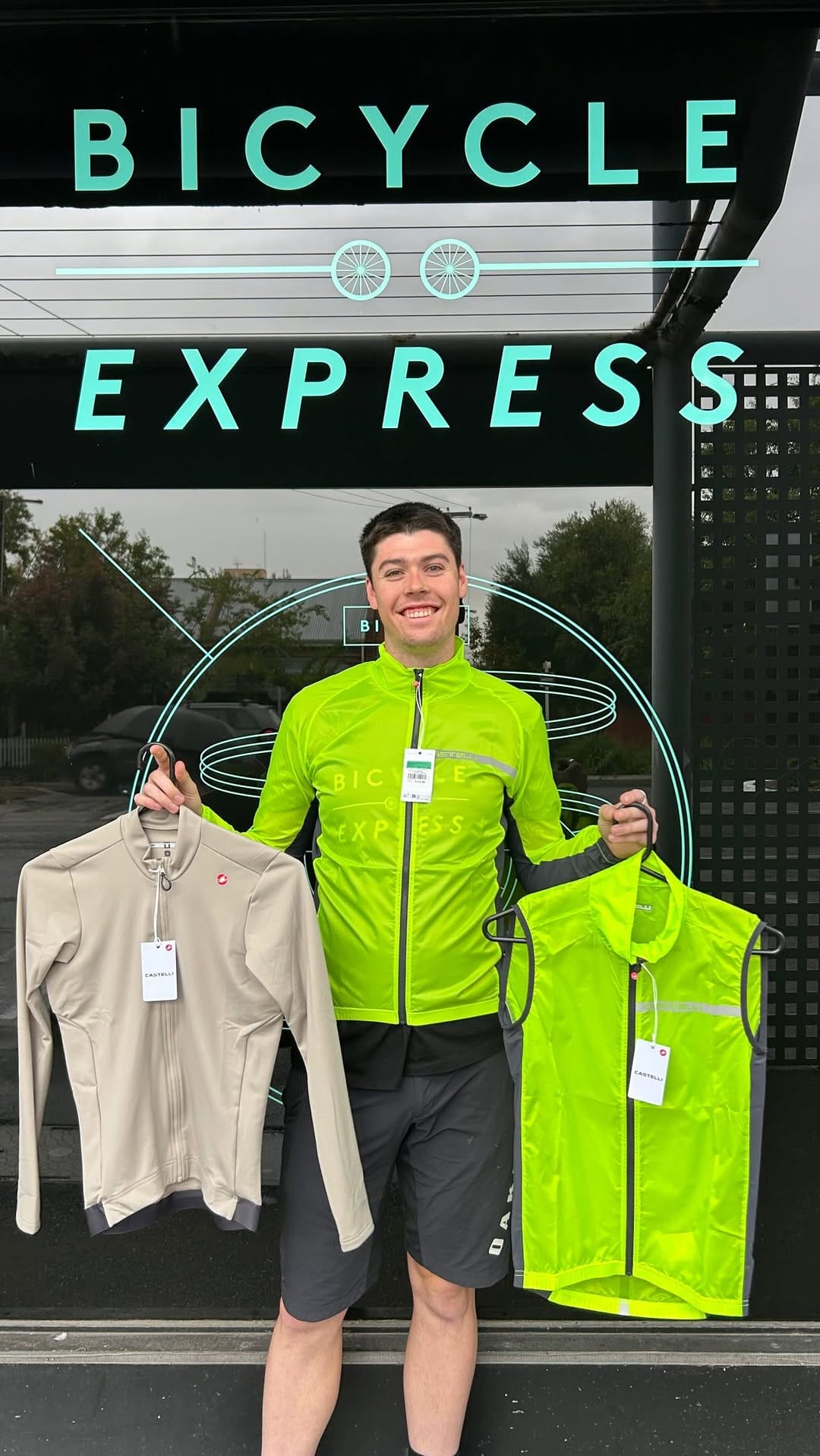 Post 5 by BICYCLE EXPRESS ADELAIDE on Instagram (video)