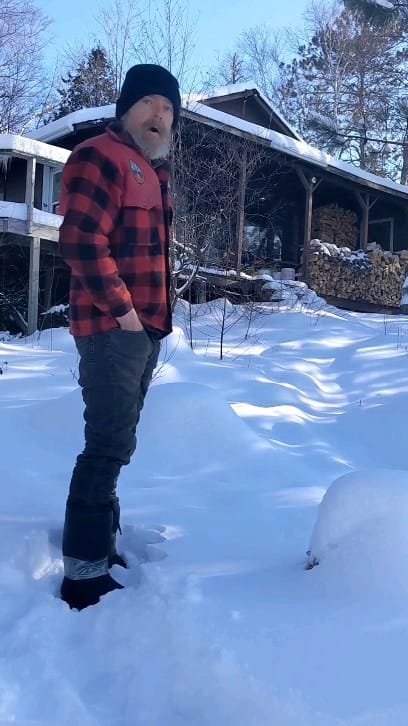 Post 10 by Mark Hogben on Instagram (video)