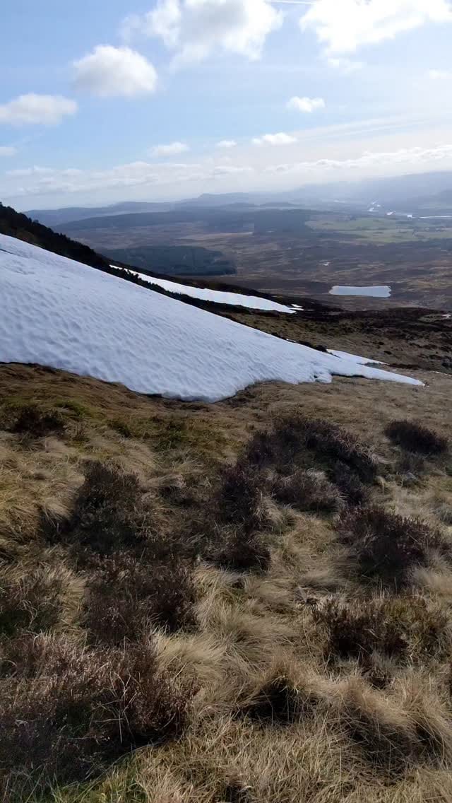 Post 5 by Mark Hogben on Instagram (video)