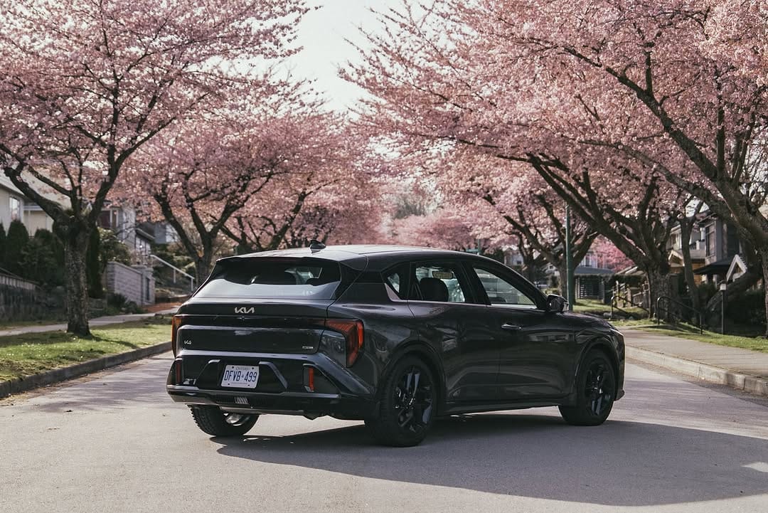 Post 5 by FOODIE | TECH & CARS ENTHUSIAST | GEEK on Instagram (carousel)