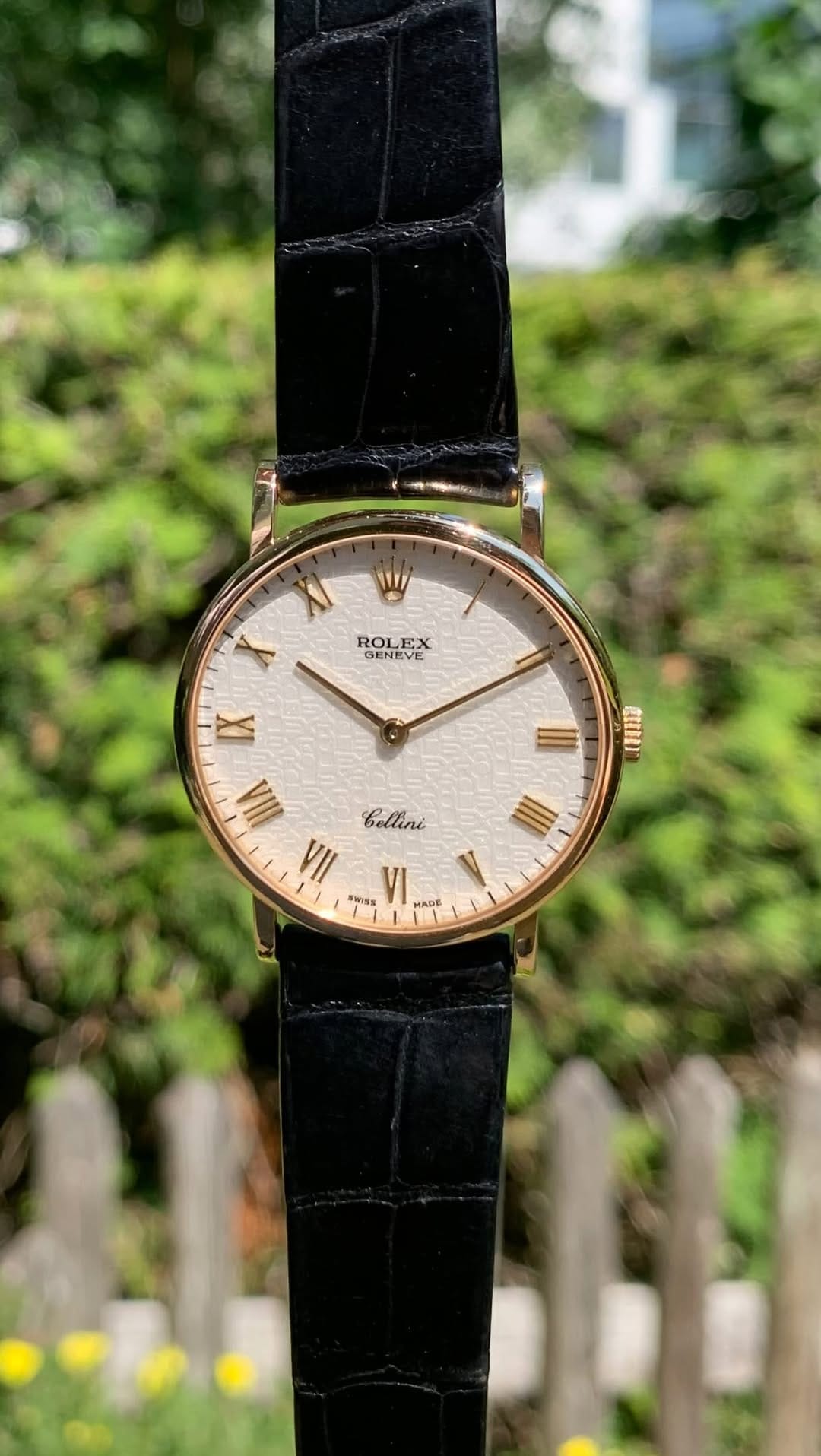 Post 3 by Timeless Watches GmbH on Instagram (video)