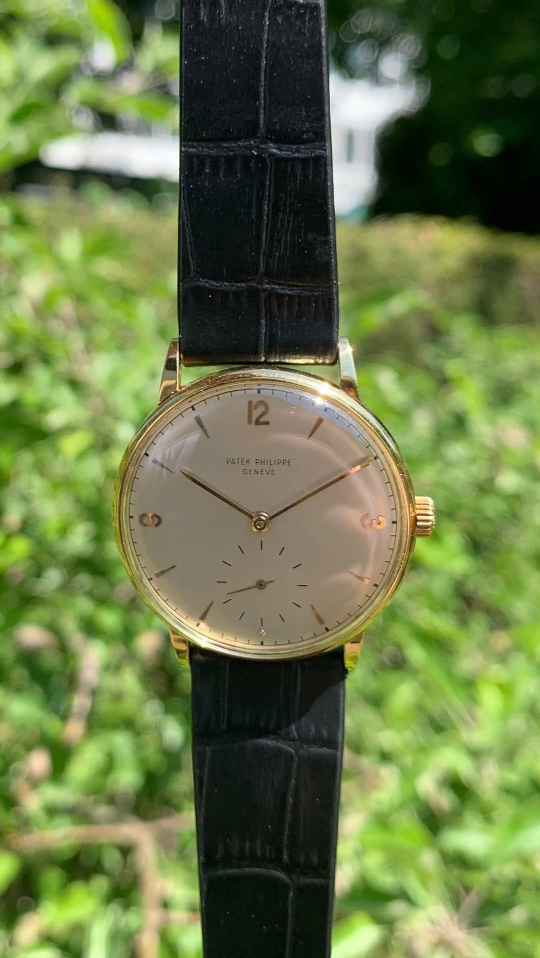 Post 5 by Timeless Watches GmbH on Instagram (video)