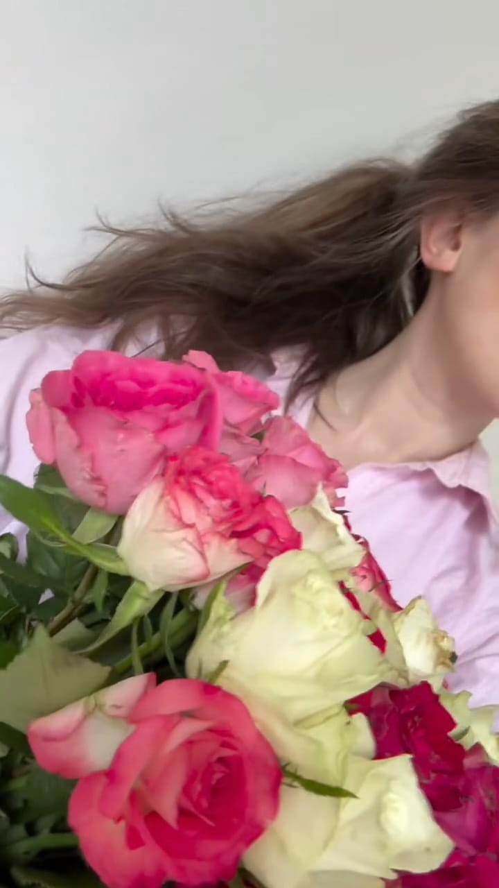 Post 4 by Iuliia | Creator 💫 on Instagram (video)