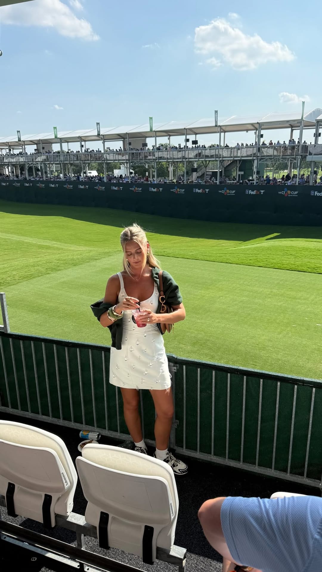 Post 4 by Vanessa Gerstner on Instagram (video)