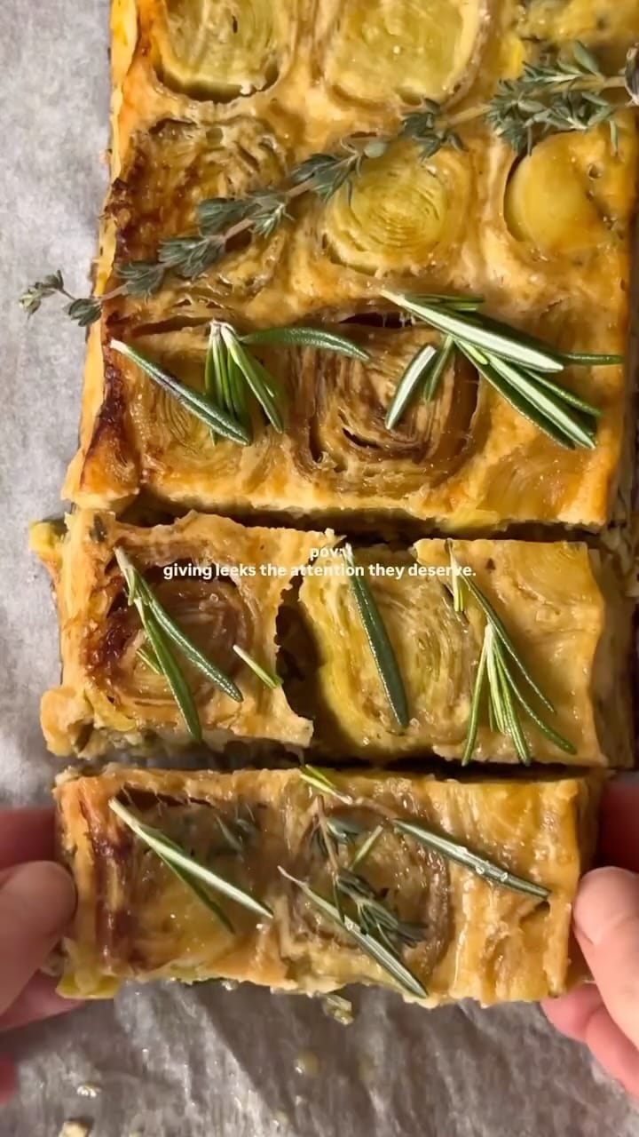 Post 6 by Öznur • Content Creator on Instagram (video)