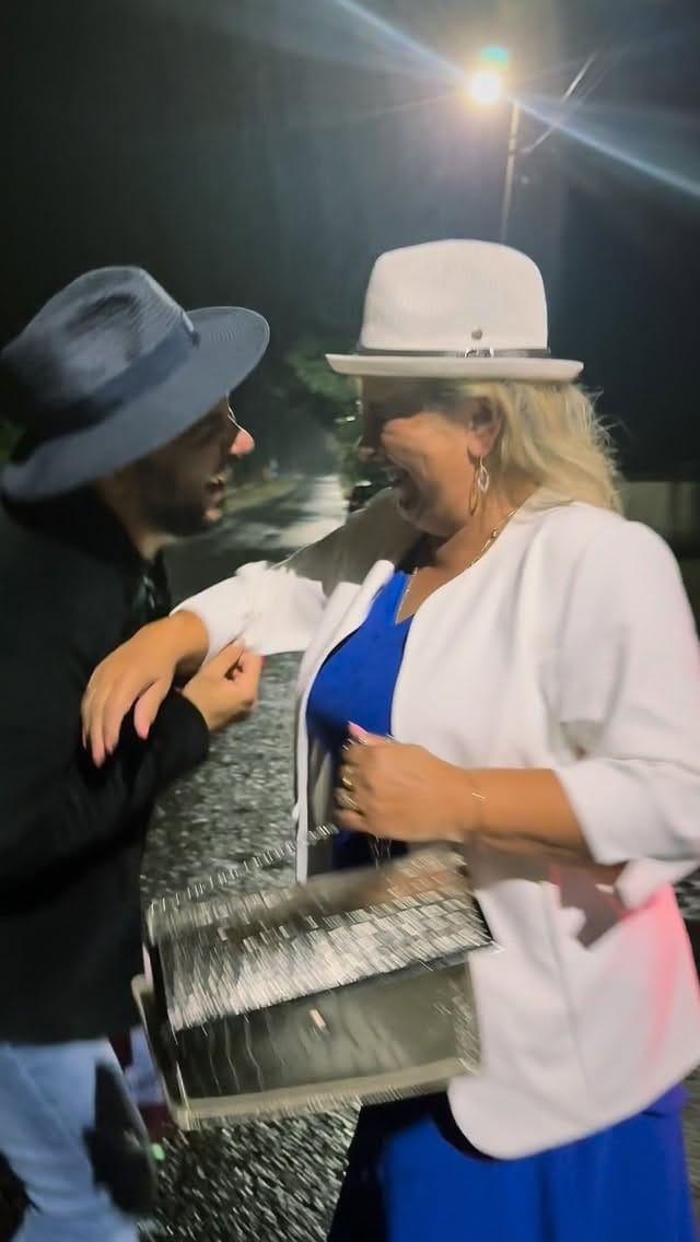 Post 1 by Ati Boldog on Instagram (video)