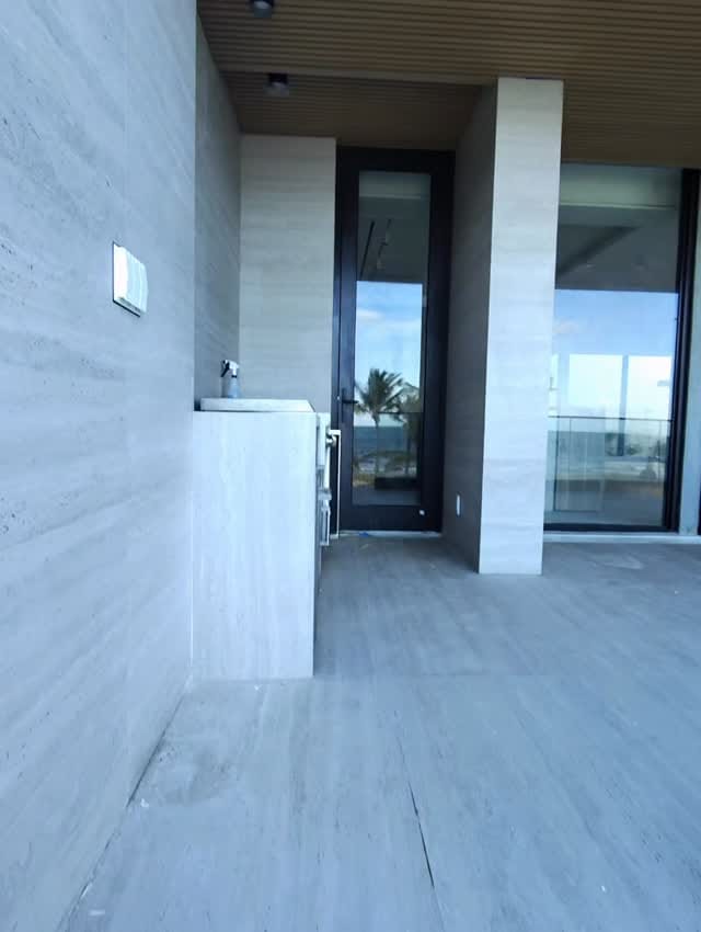 Post 2 by Walter Sebastiani on Instagram (video)