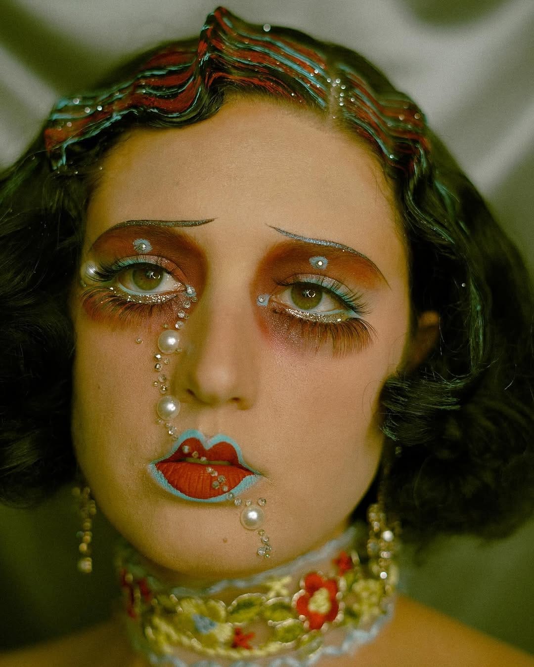 Post 10 by EMERALD VYSIONS on Instagram (carousel)