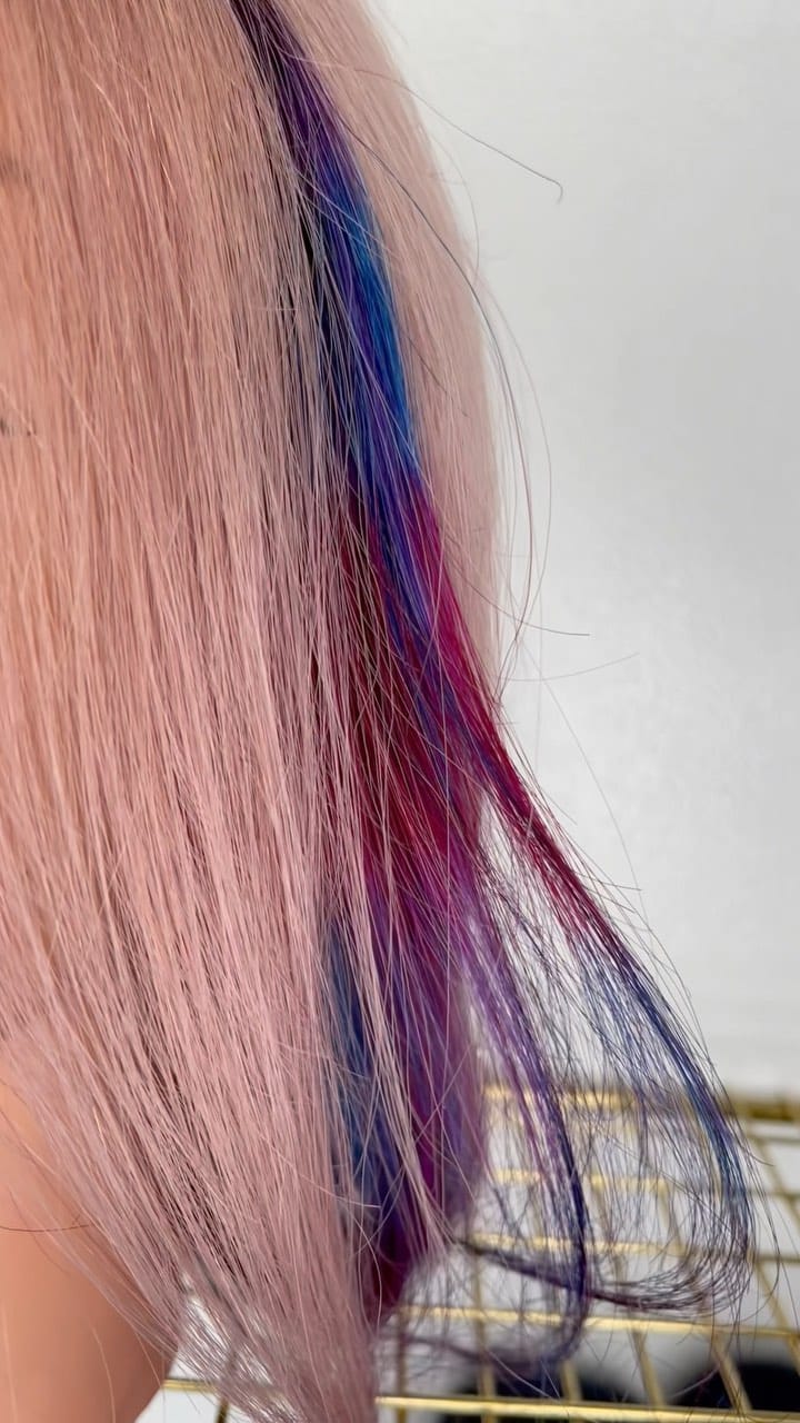 Post 8 by Vanessa Gidden Hairstylist on Instagram (video)