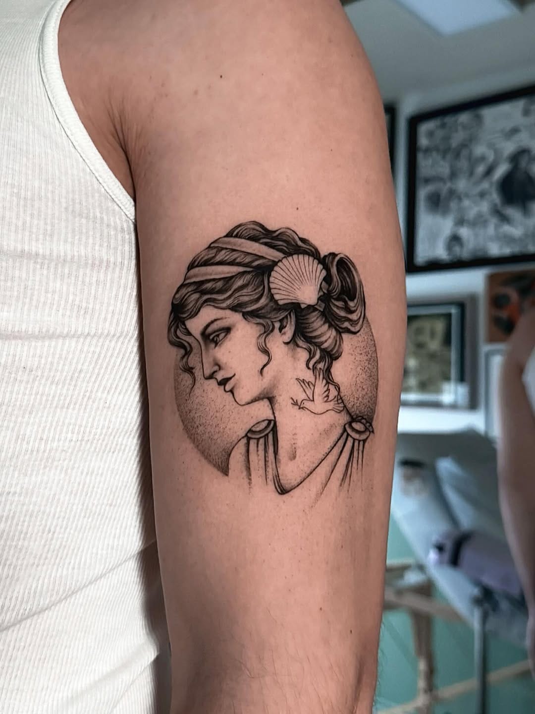 Post 5 by 🖤 teil aubry 🖤 on Instagram (image)